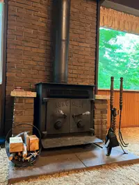 More Heat Antique wood burning stove / fireplace with all access