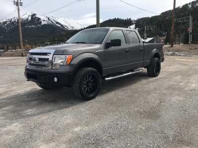 2013 FORD F-150 SUPER CREW XLT 4X4 2 inch LEVEL KIT 5.0