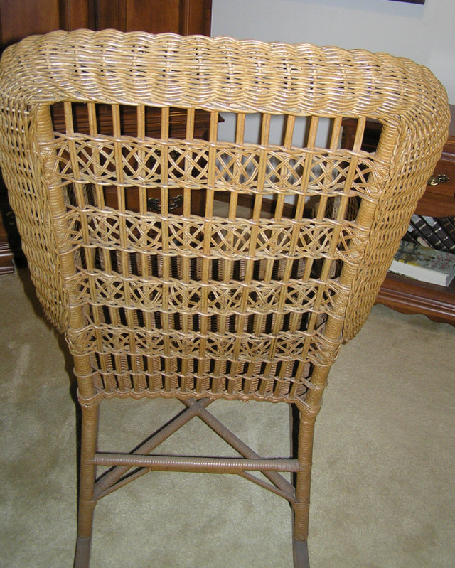 Antique 1800's Wicker/Rattan Rocking Chair Made In NB in Chairs & Recliners in Cape Breton - Image 2