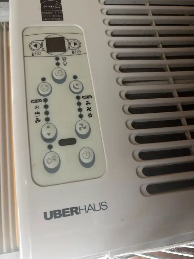  btu 5000 ac air conditioner  in Heaters, Humidifiers & Dehumidifiers in Napanee - Image 3