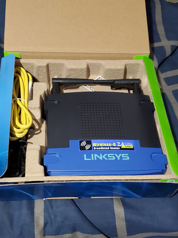 Linksys WRT54GL wireless router in Networking in St. Catharines - Image 3