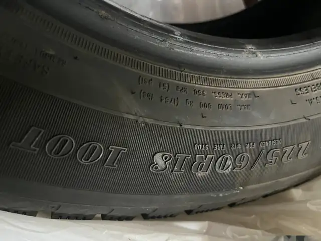 4 Pneus d'hiver Continental WinterContact 225/60R18 in Tires & Rims in Trois-Rivières - Image 2