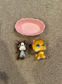 Littlest Pet Shop Boston Terrier 118 and Chow 117 pet pair