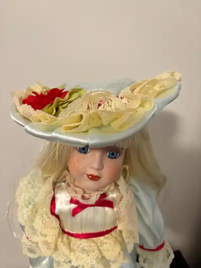 Vintage Porcelain doll - Limited edition - Artisan Collection - Judy - Number 492 of 500 - In origin...
