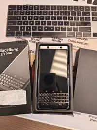 BlackBerry KEY1 64GB Silver Unlocked