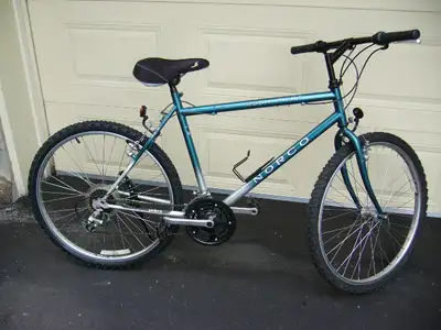 Velo de Montagne 26po Norco Bush Pilot 21Vit. Siege gel., View more