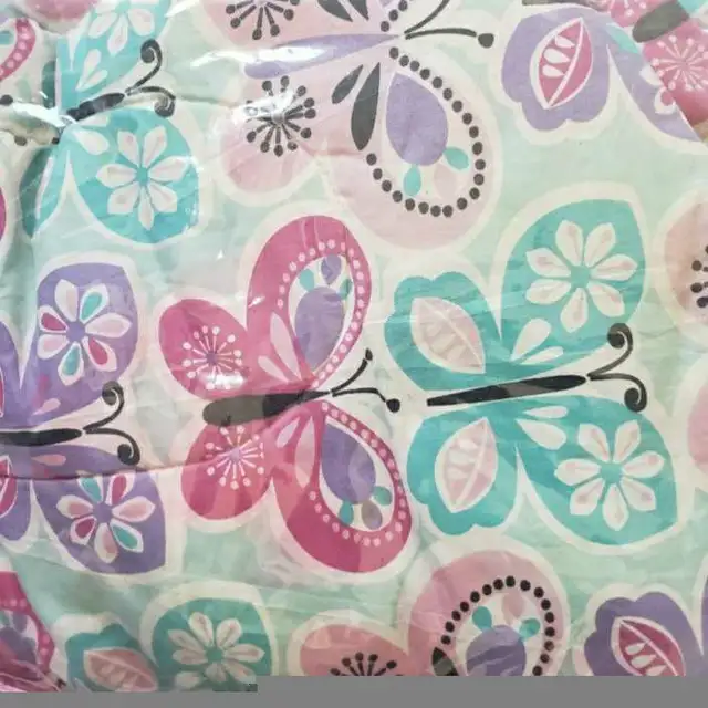 Butterfly Twin Comforter  in Bedding in Mississauga / Peel Region - Image 5