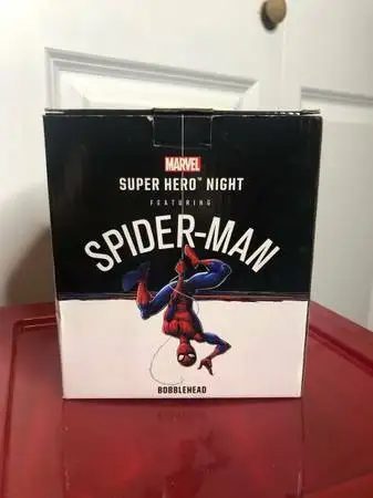 Marvel Spider-Man Collectors Edition Bobblehead New inside box!