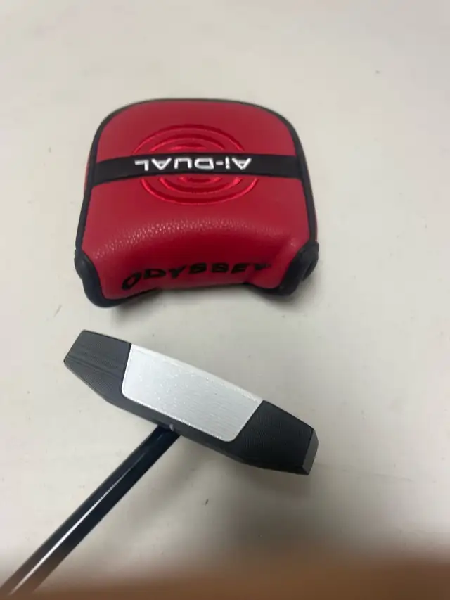 New MRH Odyssey Square2Square Ai Dual #7 putter in Golf in Kawartha Lakes - Image 3