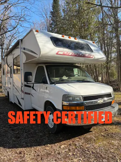 I’m selling my 2006 6L V8 Chevrolet Express 30 foot Motorhome. I am selling it safety CERTIFIED! It...