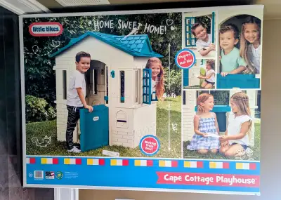 Little Tikes Cape Cottage Playhouse , View more