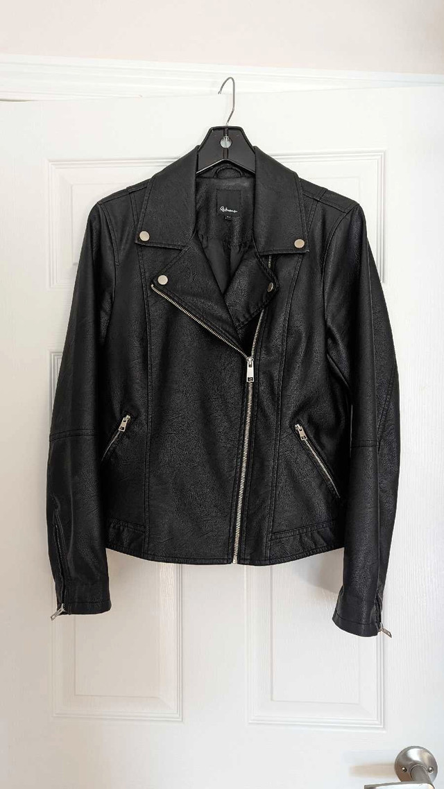 Reitmans Moto Jacket, Black Faux Leather, Medium in Women's - Tops & Outerwear in London