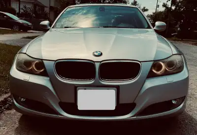 $3,000 firm. AS IS. Will not tolerate haggling. No air conditioning, needs front struts, rattle on e...