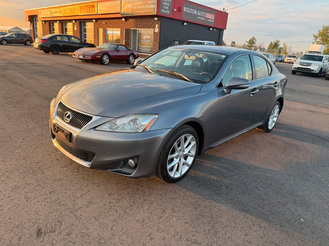 2012 Lexus IS250 AWD –  CLEAN CARFAX in Cars & Trucks in Mississauga / Peel Region