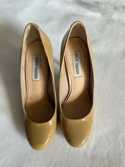 Women's STEVE MADDEN UNITYY Blush Patent Pumps, Size 7, View more