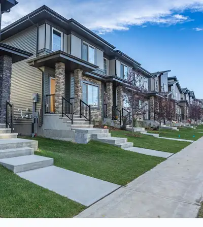 Modern 1 Bed, 1 Bath Legal Basement Suite in Sought-After Cambrian (Castilian Blvd, Sherwood Park) W...