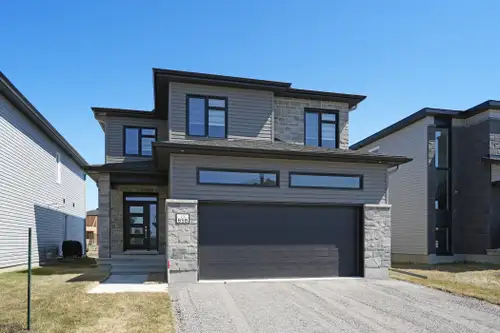 This a brand new 4 BDRMS single house with an oopen concept design. It is located in Wendover, ON. I...
