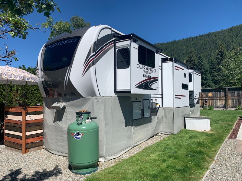 Immaculate 2020 4 season Durango Gold RVs & Motorhomes Penticton