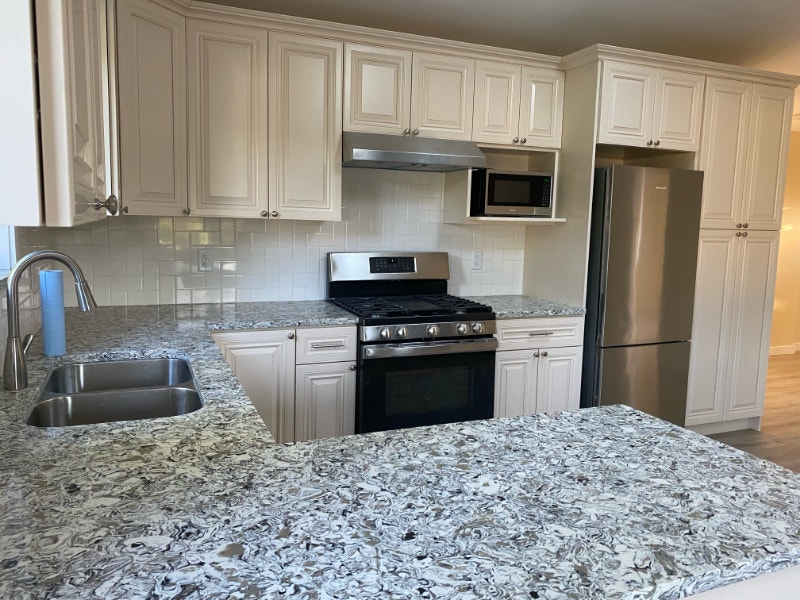 2 bedroom cottage for rent Long Term Rentals Tricities/Pitt/Maple