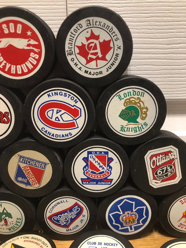 Vintage NHL OHL Hockey Puck Collection  in Hockey in Oakville / Halton Region - Image 3