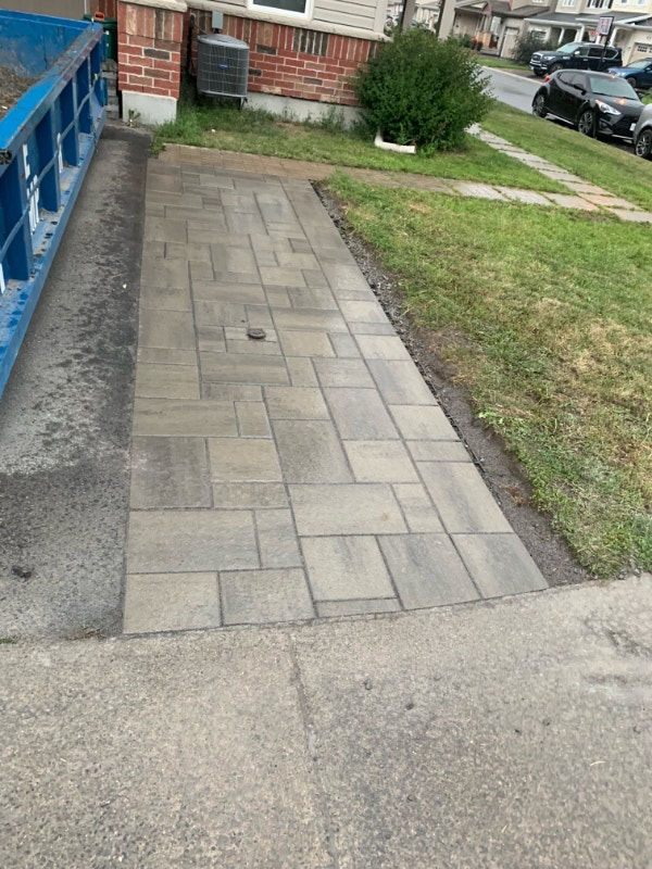 Interlock Walkways, Patio, Driveways, Steps, Retaining Wall Interlock