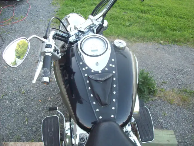 2005 YAMAHA VSTAR 1100 SILVERADO in Street, Cruisers & Choppers in Cornwall - Image 7
