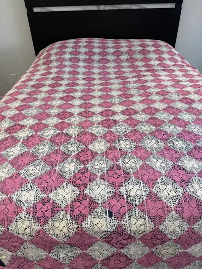 Table or Bed cover - Crochet, View more