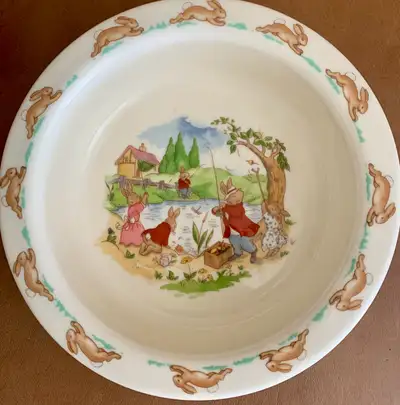 Royal Doulton china, Bunnykins bowl for baby. Excellent quality. $10 obo. Pickup in Mount Brydges or...