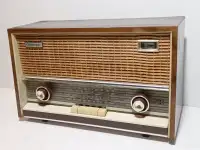 Vintage Olympic 12 Transistor All Wave Model MB 36 Radio