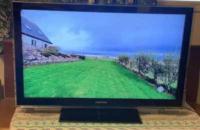 Samsung TV LN40D551, View more