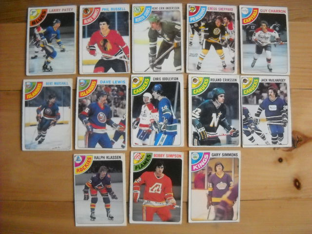 22 cartes de hockey de 1978 dans Art et objets de collection  à Saguenay - Image 3
