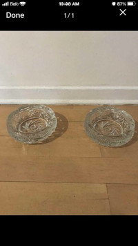 2 Pinwheel crystal ashtrays - 2 cendriers en cristal Pinwheel 