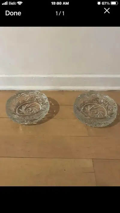 2 Pinwheel Crystal Ashtrays - 2 Cendriers En Cristal Pinwheel, View more