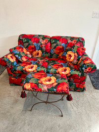Bright floral loveseat & matching stool