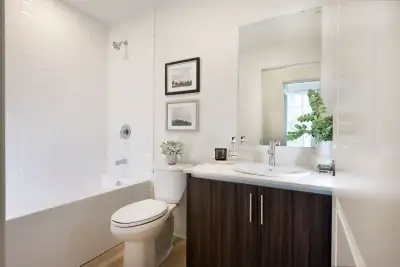 1 bedroom + Den. 1 spacious bathroom. fully Furnished. Free basement parking.