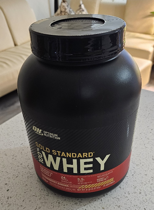 Gold Standard Whey Protein – 5lbs (2.27kg) Strawberry Banana in Health & Special Needs in Oakville / Halton Region - Image 3