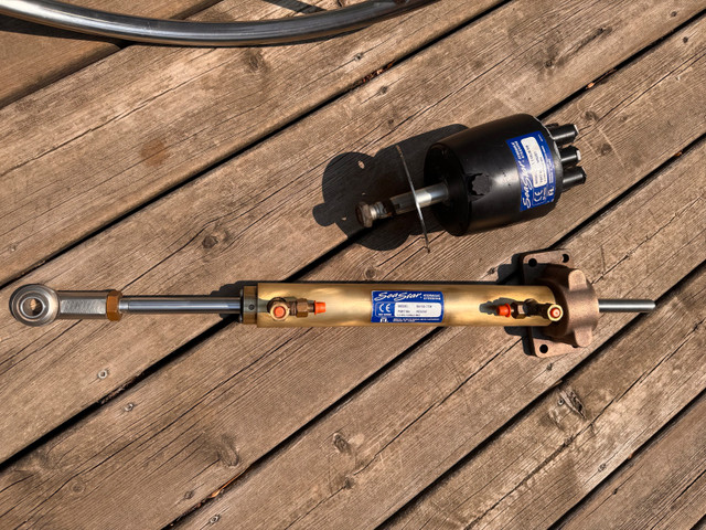 Complete SeaStar Hydraulic Steering System in Other in Hamilton - Image 2