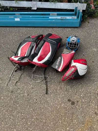 youth hockey goalie equipment / youth 31” goalie pads, View more