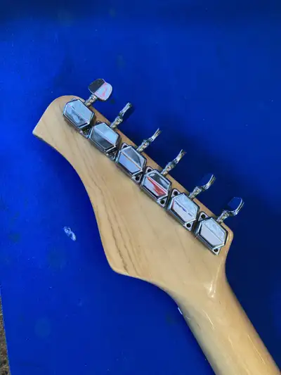 hondo in Guitars in Canada | Kijiji Marketplaces