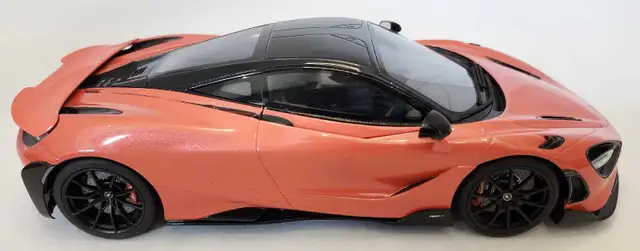 McLaren 765 LT Orange 1:18 Resin GT Spirit GT327 Z Models in Arts & Collectibles in Kawartha Lakes - Image 5