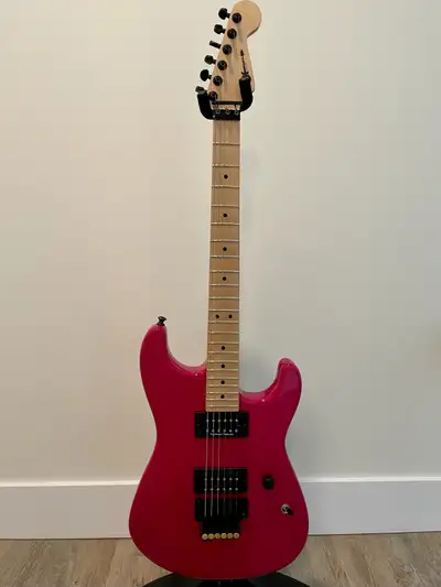 Charvel San Dimas USA 2009 Trans Kandy Magenta, View more