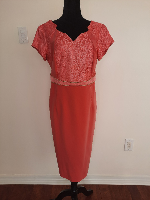 Two Piece Dress Set. Dress and Blazer. Size L in Women's - Dresses & Skirts in Mississauga / Peel Region - Image 2
