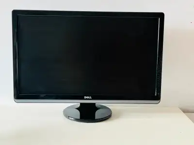 DELL 23" Monitor for official and personal use / Moniteur, View more