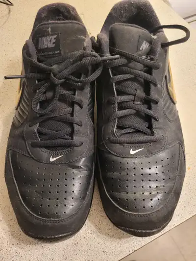 Soulier nike, View more