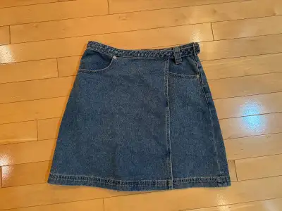 Urban Outfitters BDG Denim Wrap Mini Skirt - Size Small, View more