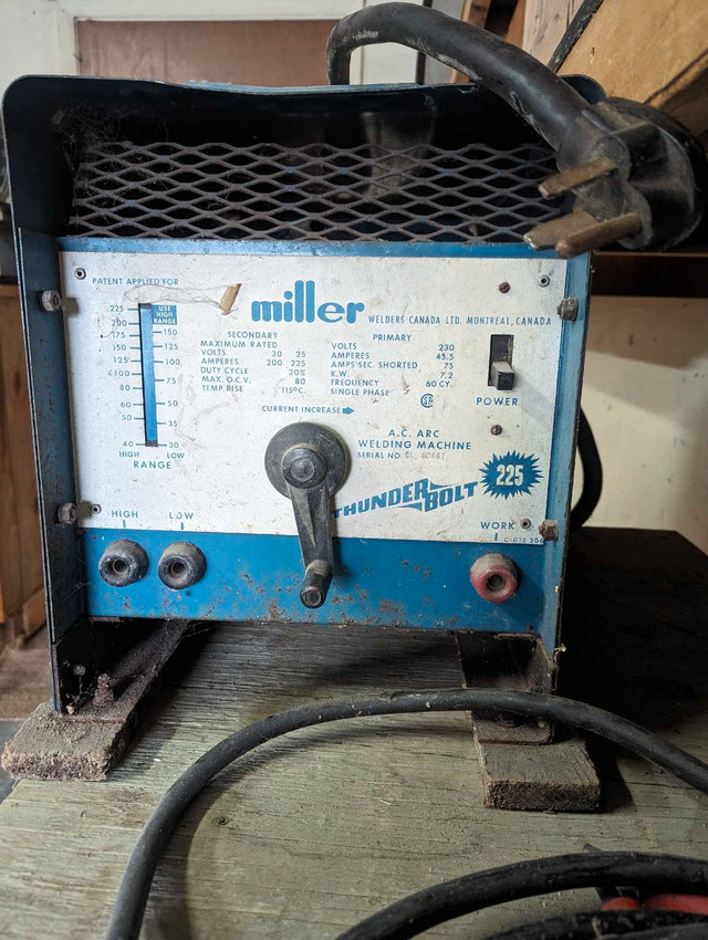 Miller welder in Hand Tools in Gatineau - Image 2