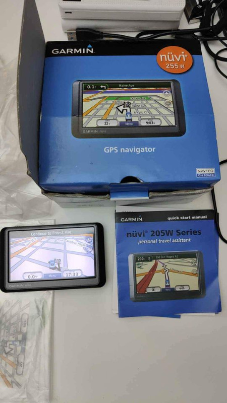 Garmin GPS NUVI 255W/box/all original accessories included in General Electronics in Hamilton