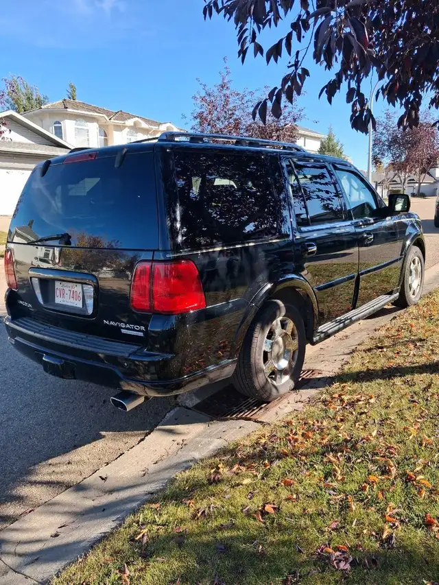 Lincoln Navigator580576989016248322