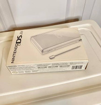 Nintendo DS Lite Handheld Console - Polar White Complete In Box