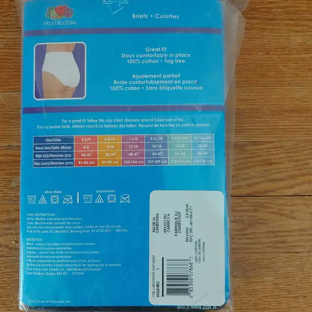 3x Fruit of the Loom Women's Briefs - 6 Pack, Size 7 Large in Other in City of Toronto - Image 4